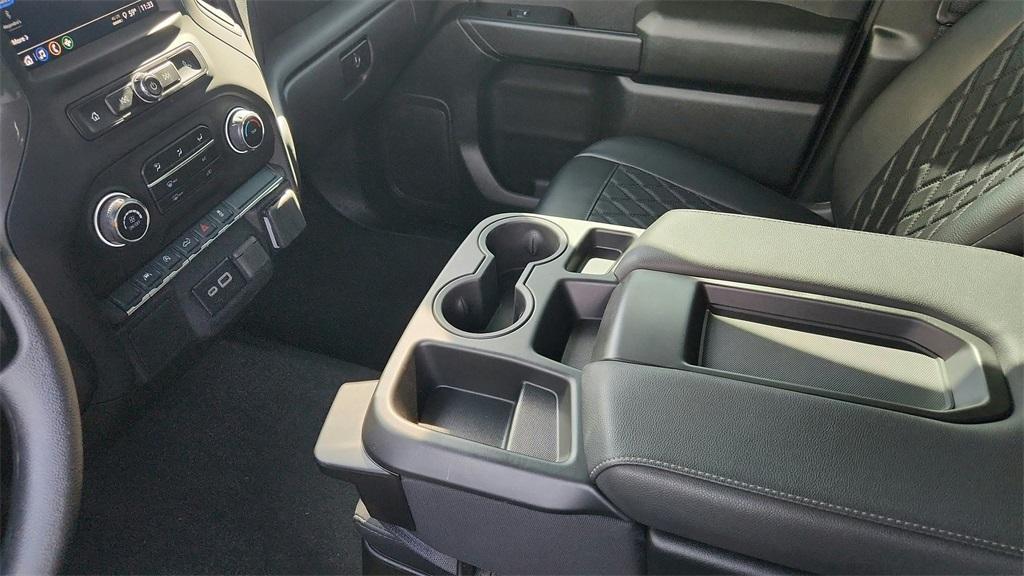 used 2025 Chevrolet Silverado 1500 car, priced at $39,988