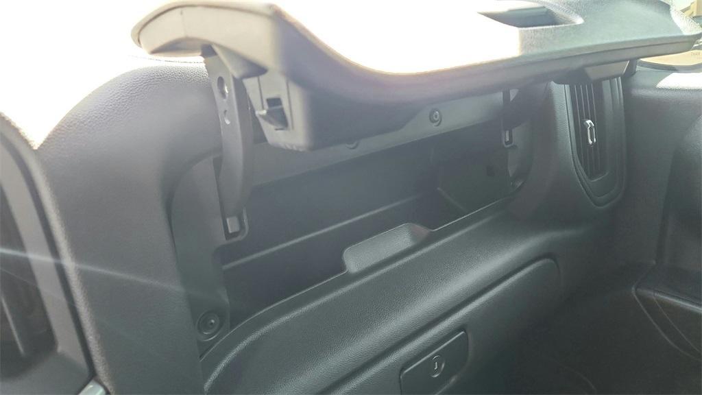 used 2025 Chevrolet Silverado 1500 car, priced at $39,988