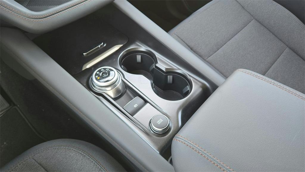 new 2025 Ford Explorer car, priced at $34,334