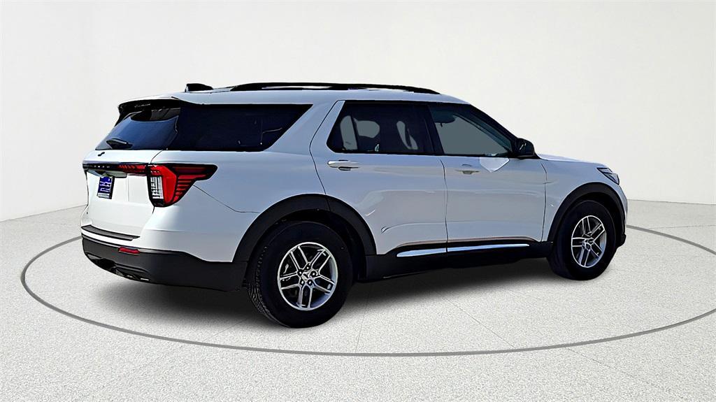 new 2025 Ford Explorer car, priced at $34,334