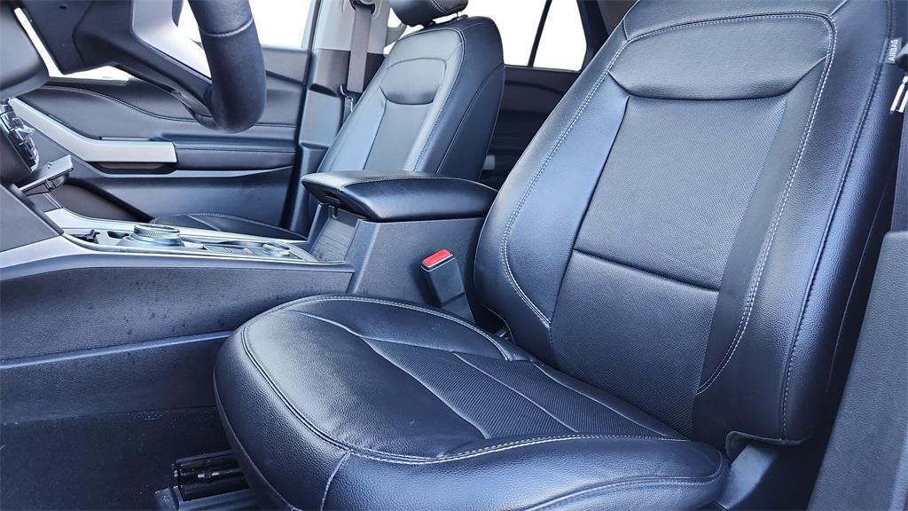 used 2023 Ford Explorer car, priced at $29,988