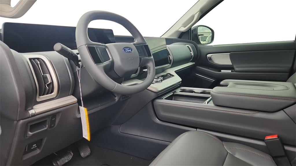 new 2025 Ford Expedition car, priced at $62,848