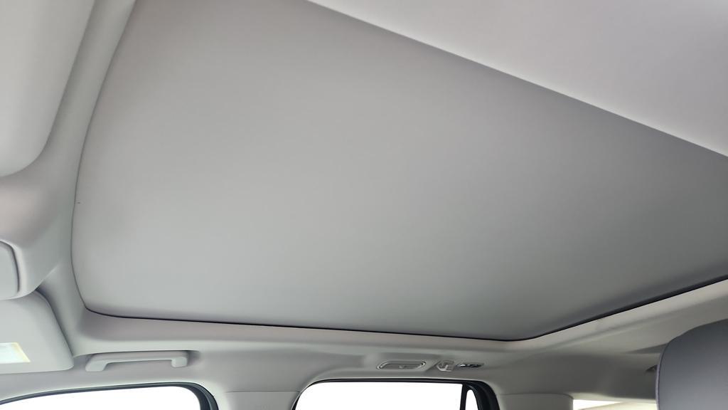 new 2025 Ford Expedition car, priced at $65,348