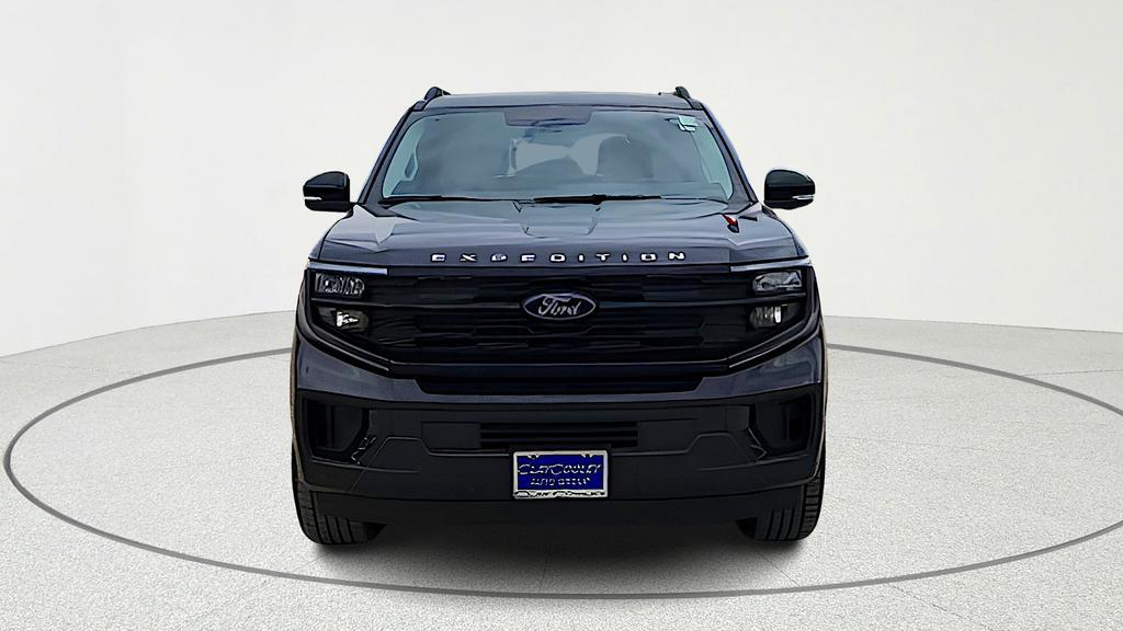 new 2025 Ford Expedition car, priced at $65,348