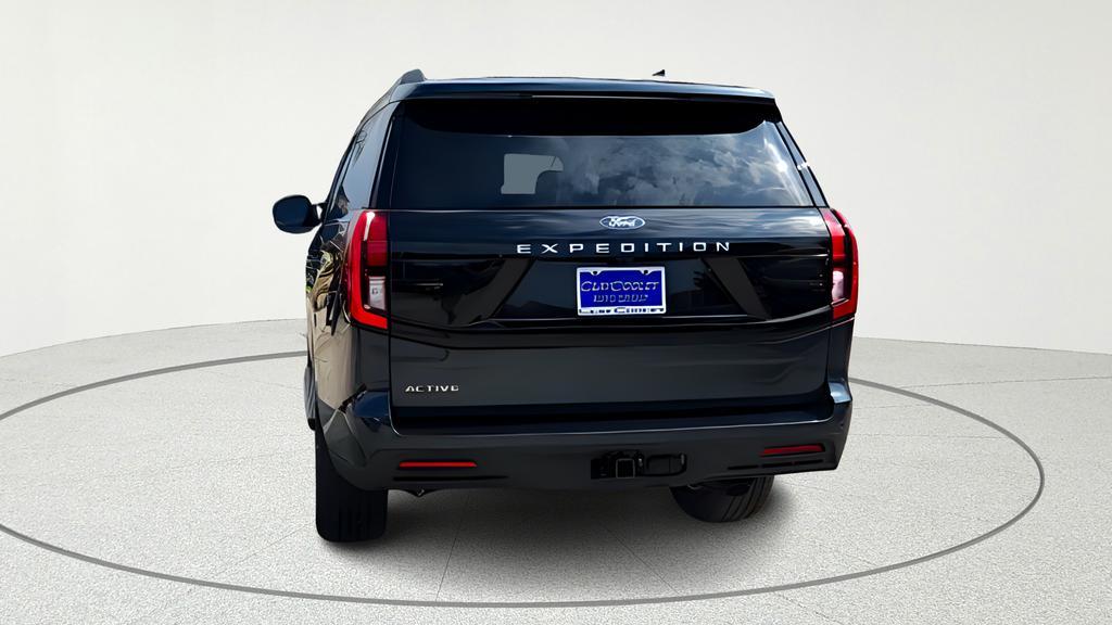 new 2026 Ford Expedition car, priced at $66,261