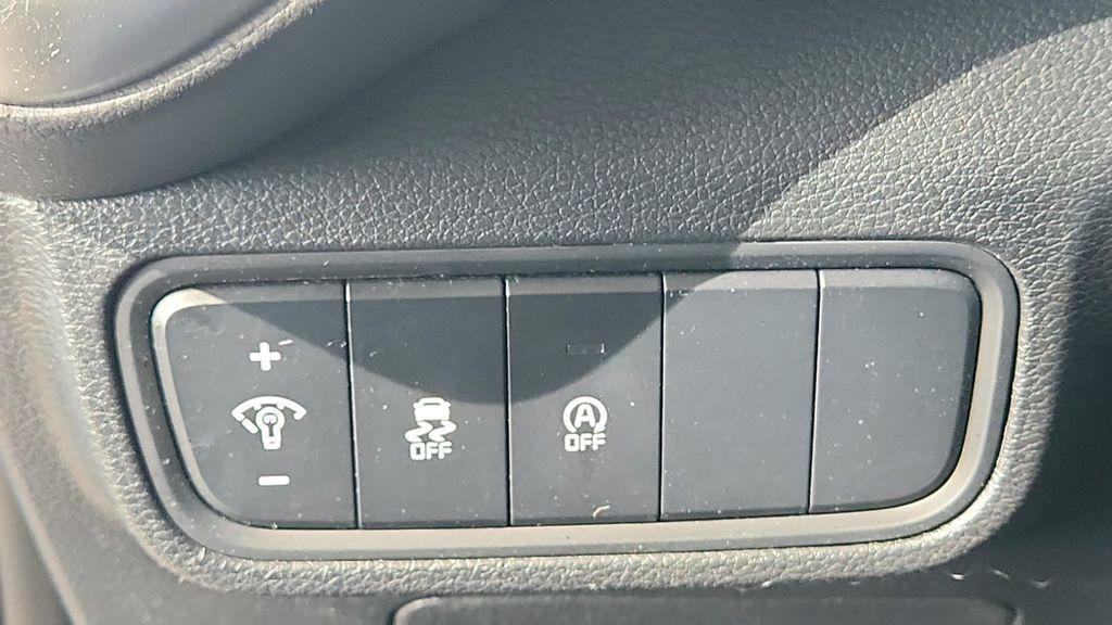 used 2024 Kia Soul car, priced at $14,996