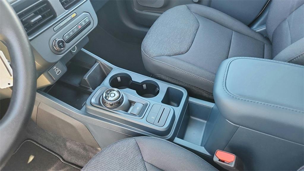 new 2025 Ford Maverick car, priced at $25,048