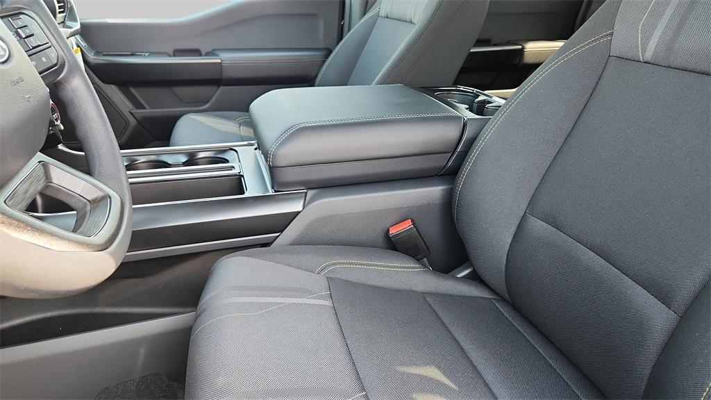 new 2025 Ford F-150 car, priced at $40,714