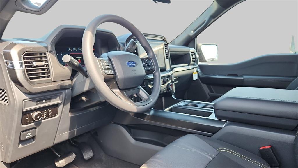new 2025 Ford F-150 car, priced at $40,714