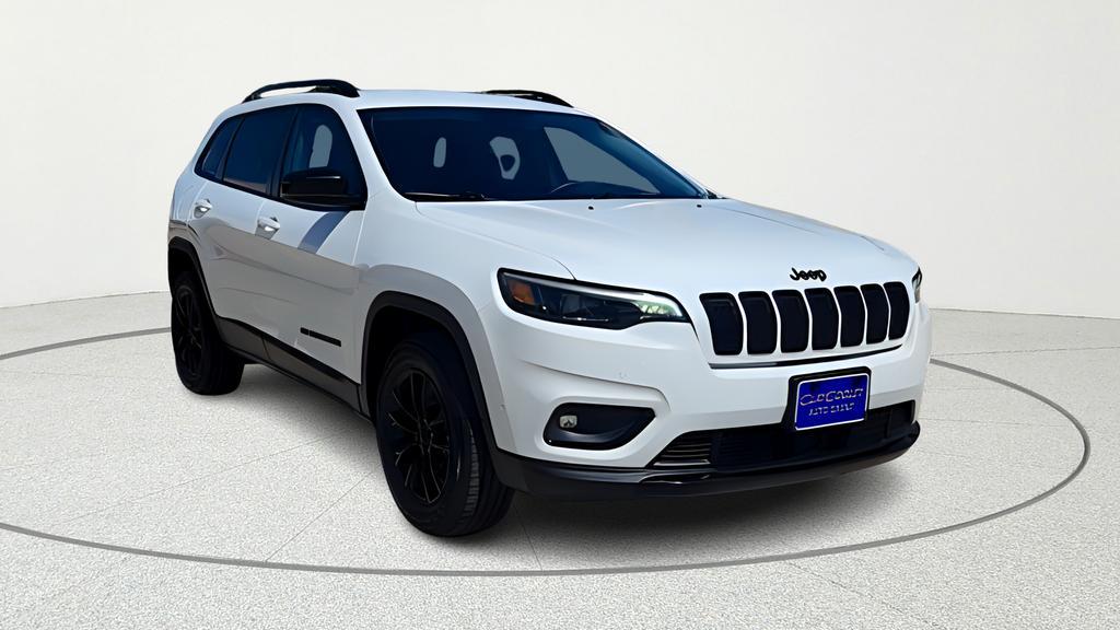 used 2023 Jeep Cherokee car, priced at $20,221
