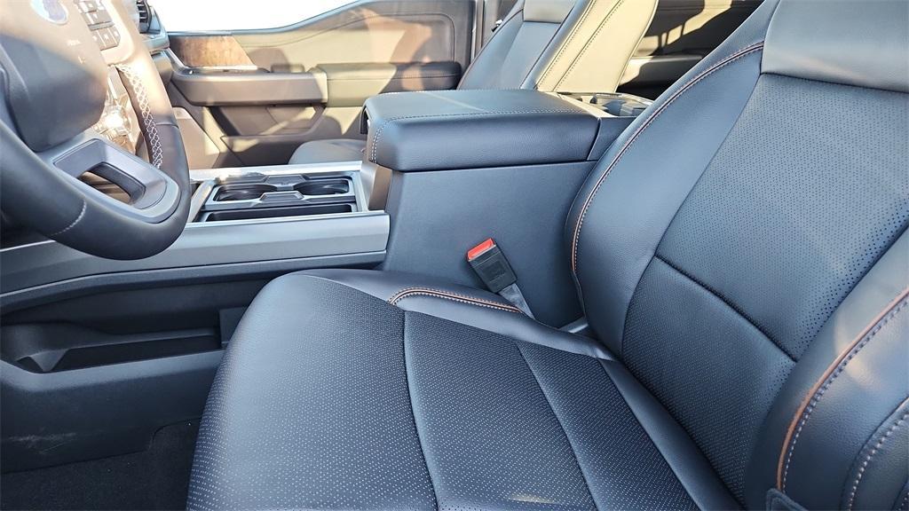 new 2025 Ford F-250 car, priced at $77,038