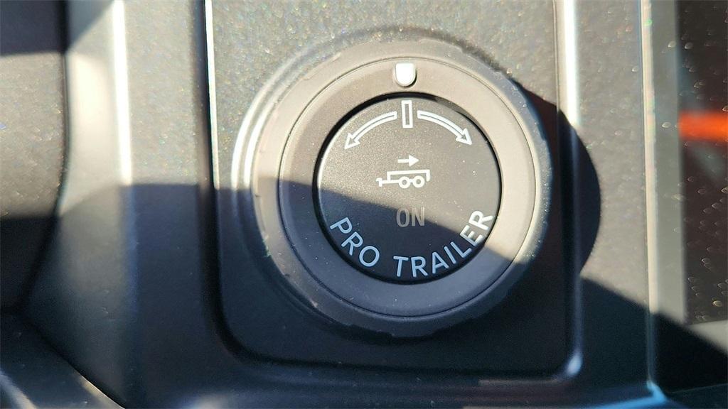 new 2025 Ford F-250 car, priced at $77,038