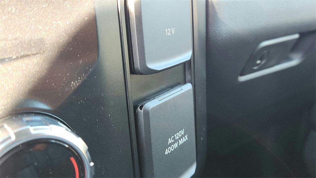 new 2025 Ford F-250 car, priced at $77,038