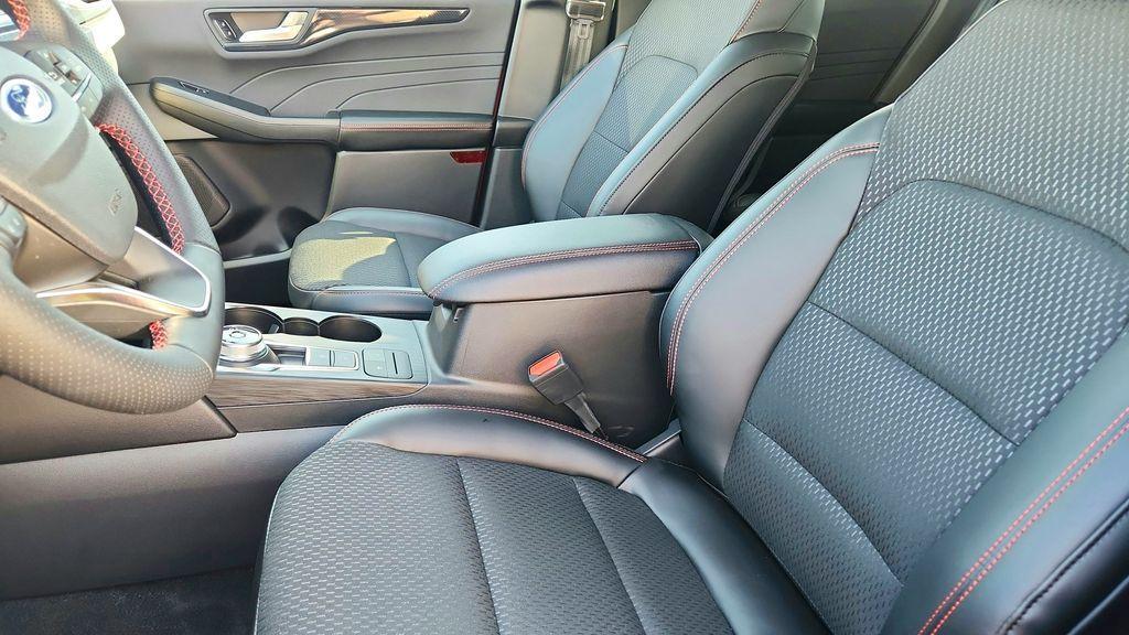 new 2026 Ford Escape car, priced at $26,347