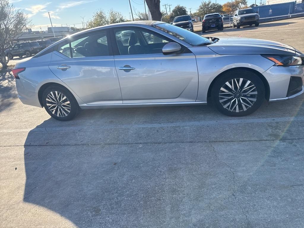 used 2023 Nissan Altima car, priced at $18,984