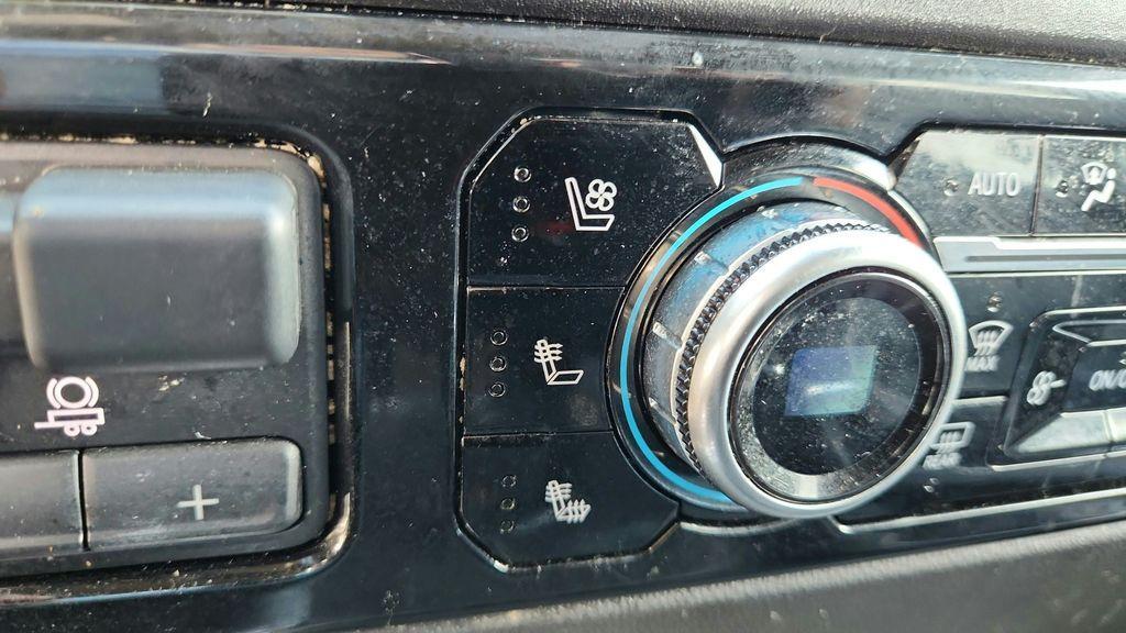 used 2024 GMC Sierra 1500 car, priced at $43,000