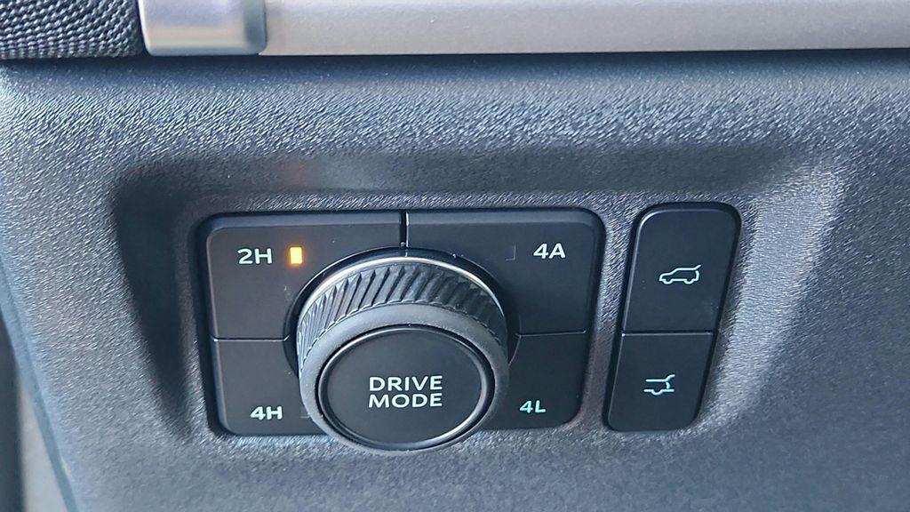 new 2025 Ford Expedition Max car, priced at $70,932