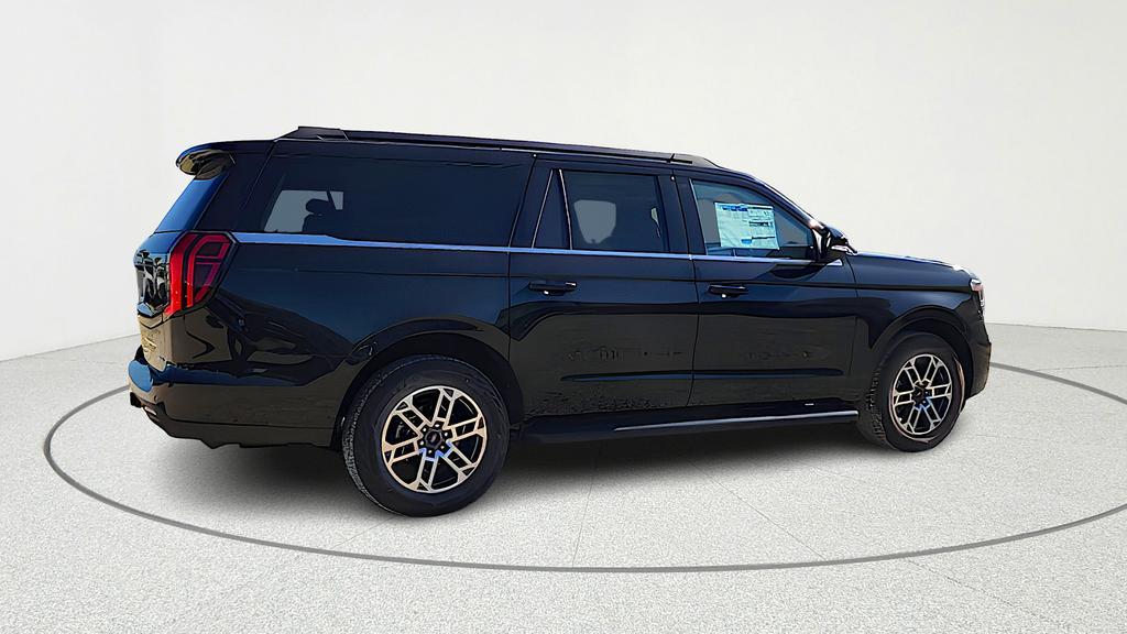 new 2025 Ford Expedition Max car, priced at $70,932