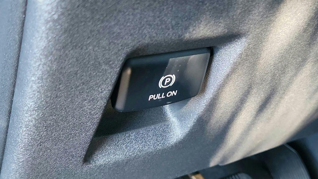 new 2025 Ford Expedition Max car, priced at $70,932