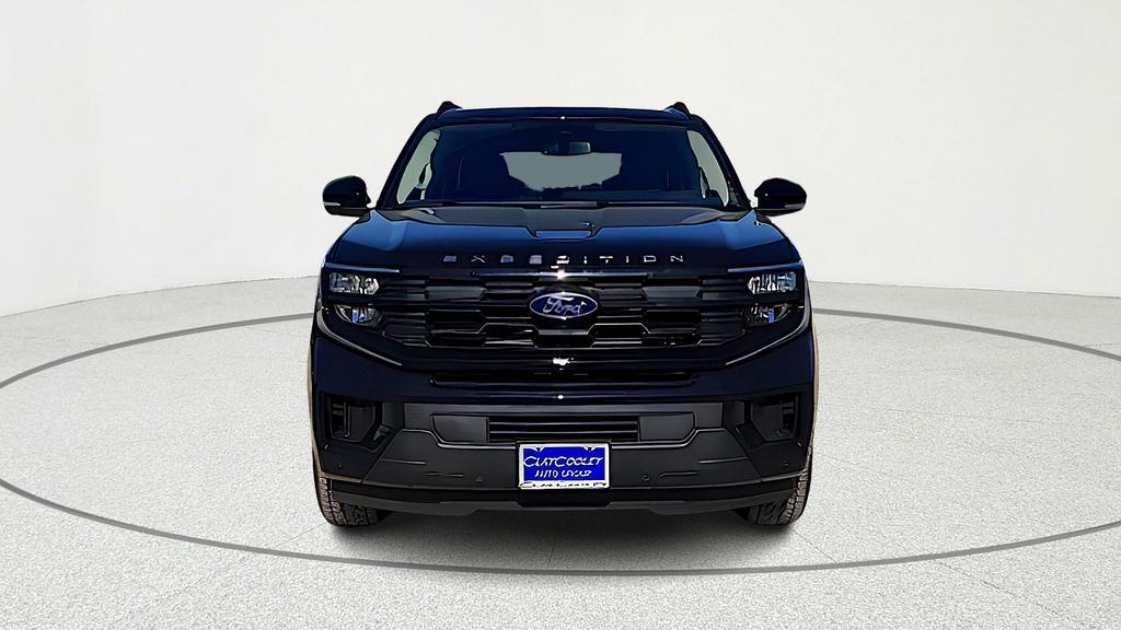 new 2025 Ford Expedition Max car, priced at $70,932