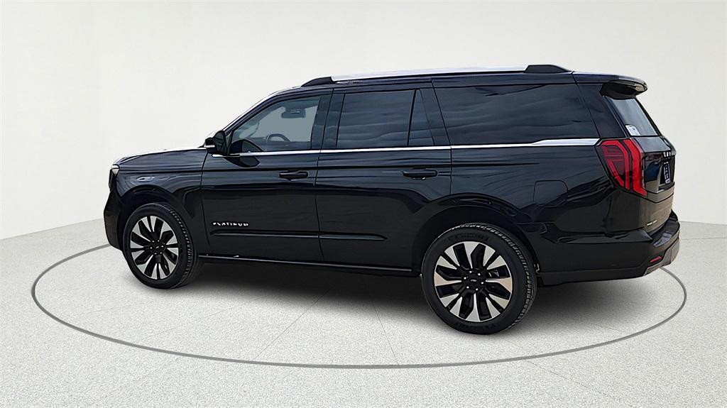 new 2025 Ford Expedition car, priced at $71,871