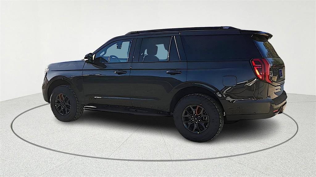 new 2025 Ford Expedition car, priced at $78,973