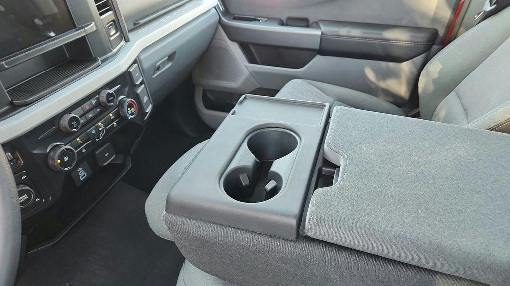 new 2025 Ford F-350 car, priced at $45,872