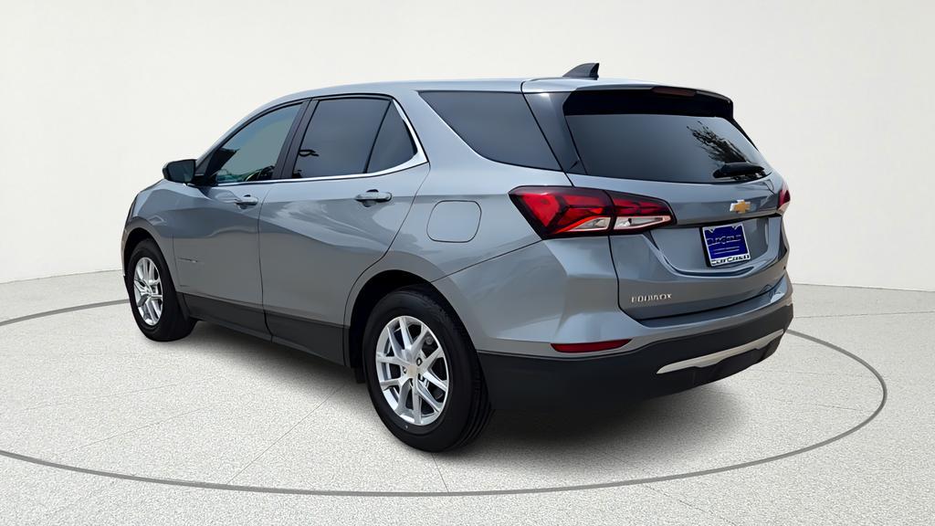 used 2024 Chevrolet Equinox car, priced at $19,552