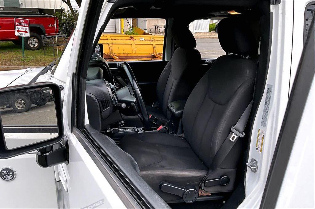 used 2016 Jeep Wrangler Unlimited car, priced at $17,672