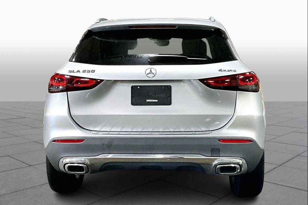 used 2021 Mercedes-Benz GLA 250 car, priced at $21,877