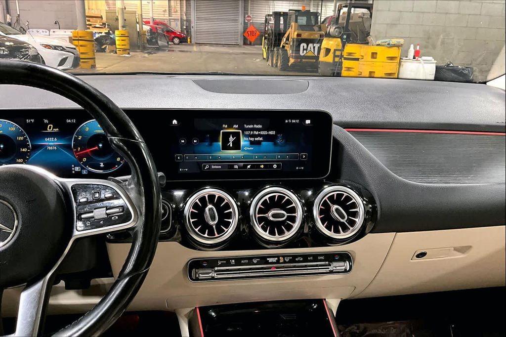 used 2021 Mercedes-Benz GLA 250 car, priced at $21,877