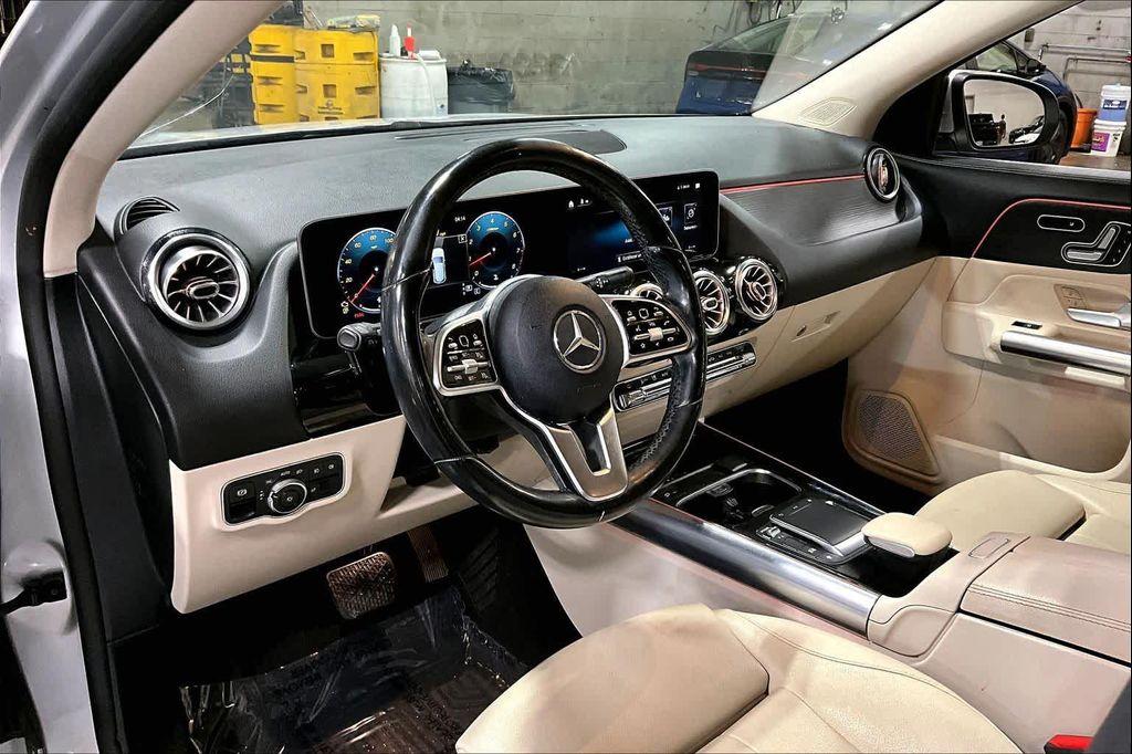 used 2021 Mercedes-Benz GLA 250 car, priced at $21,877