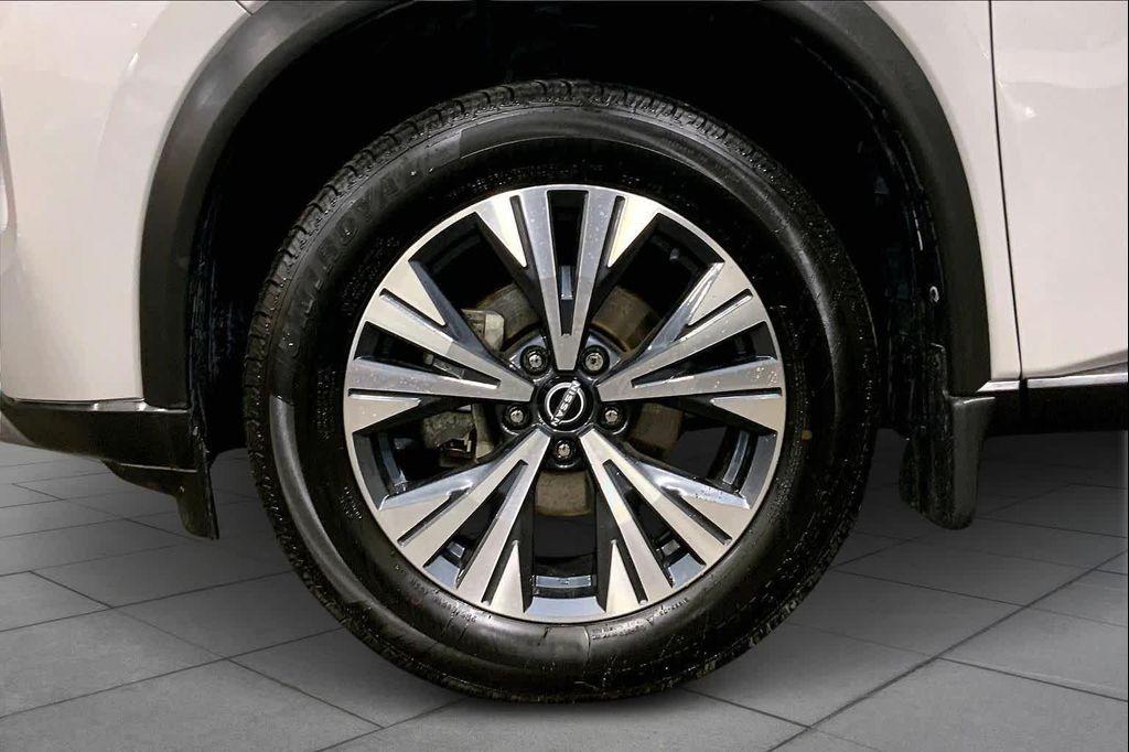 used 2022 Nissan Rogue car, priced at $21,677