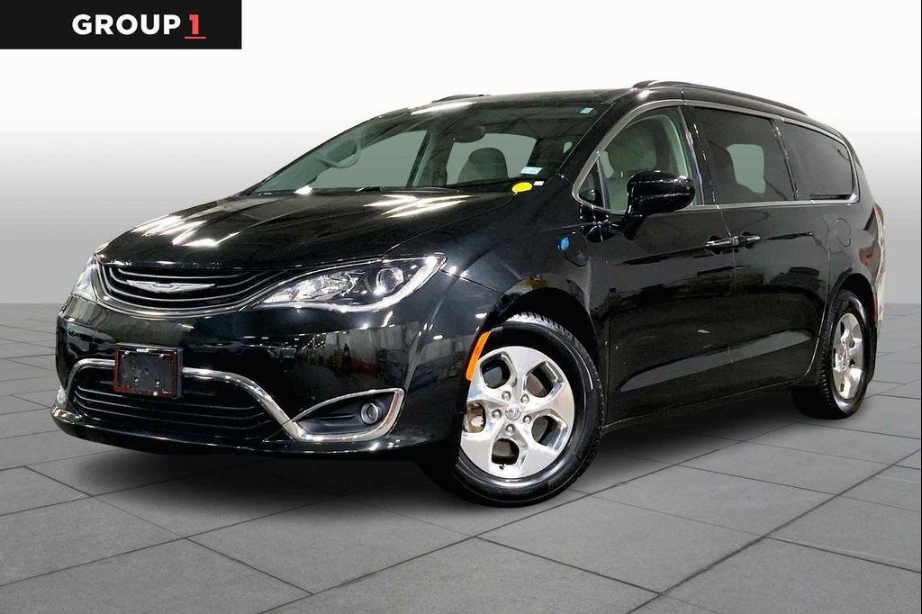 used 2019 Chrysler Pacifica Hybrid car, priced at $18,498