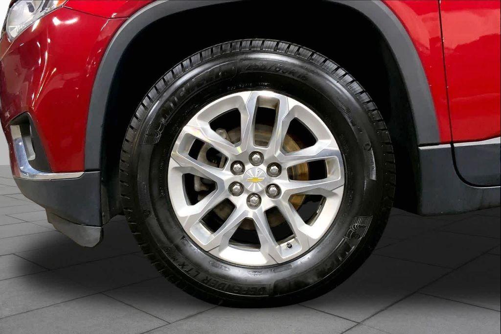 used 2018 Chevrolet Traverse car, priced at $18,592