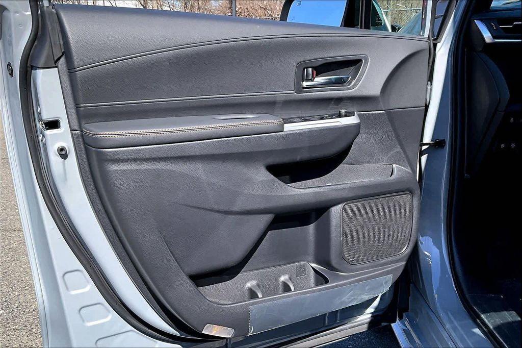 new 2026 Toyota Sienna car, priced at $52,695