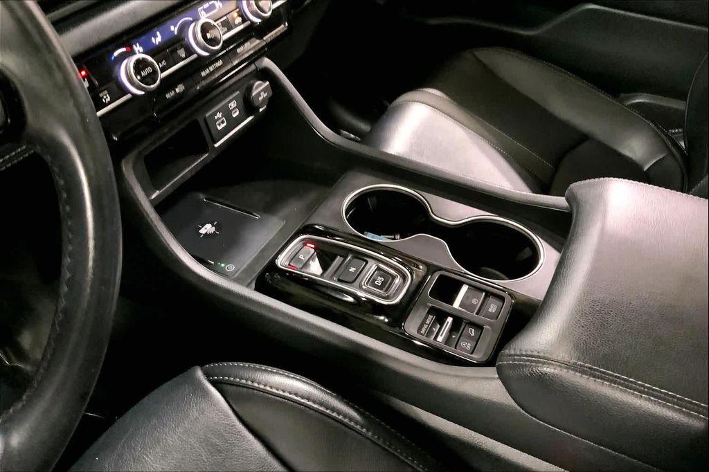 used 2023 Honda Pilot car, priced at $31,932