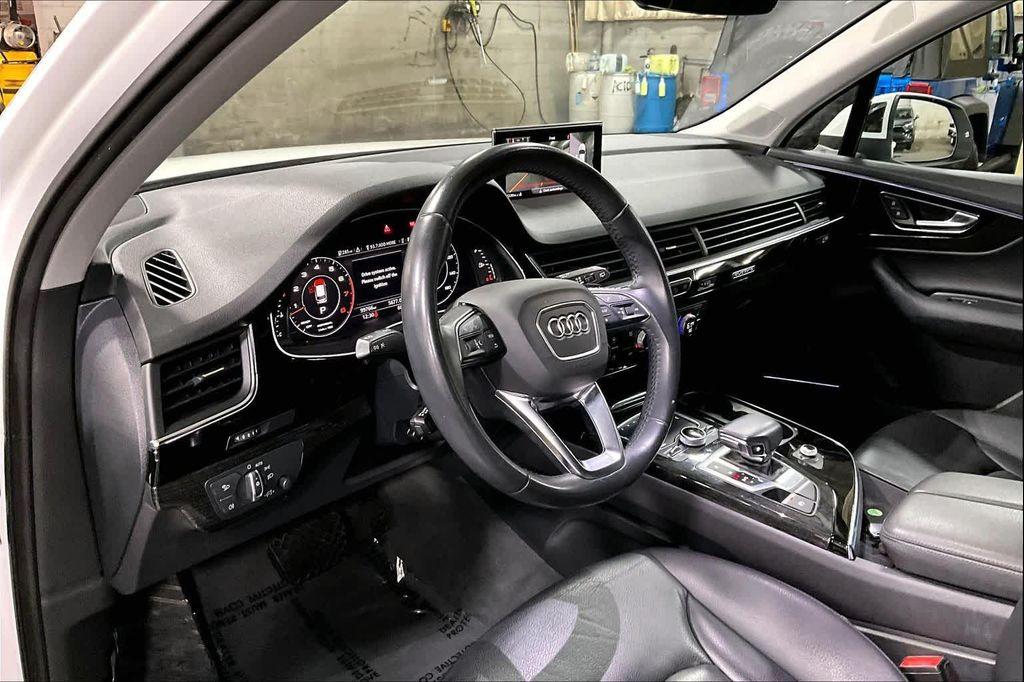 used 2019 Audi Q7 car, priced at $19,587