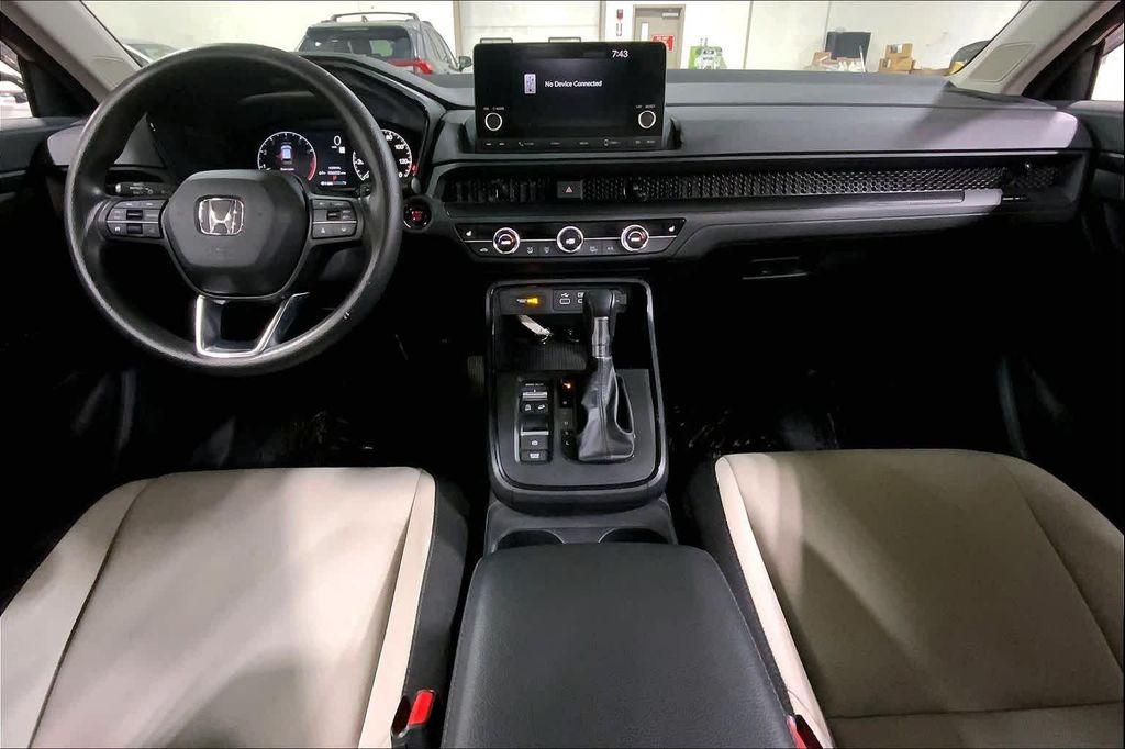used 2023 Honda CR-V car, priced at $28,997