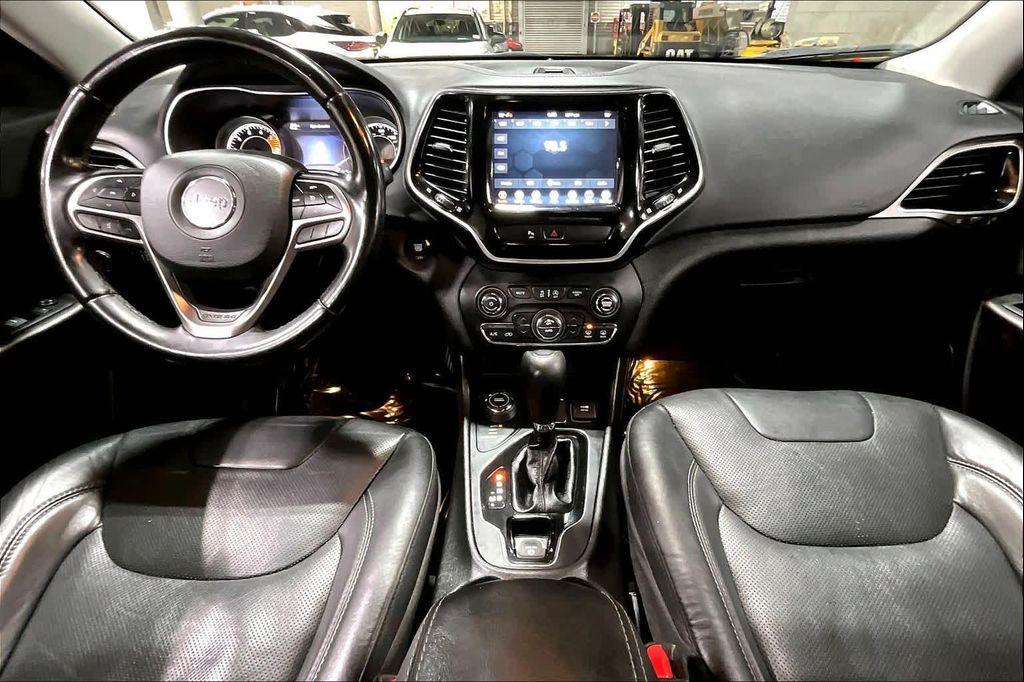 used 2020 Jeep Cherokee car, priced at $19,147