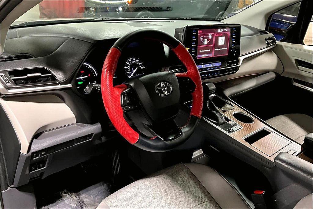 used 2022 Toyota Sienna car, priced at $29,277