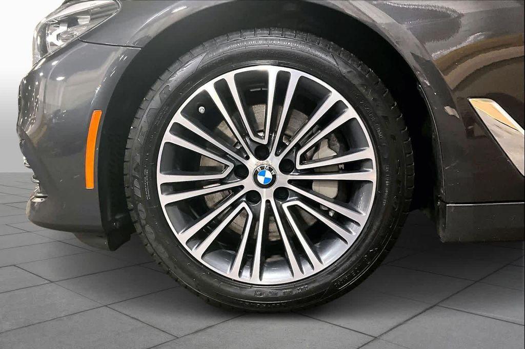 used 2019 BMW 540 car, priced at $16,998