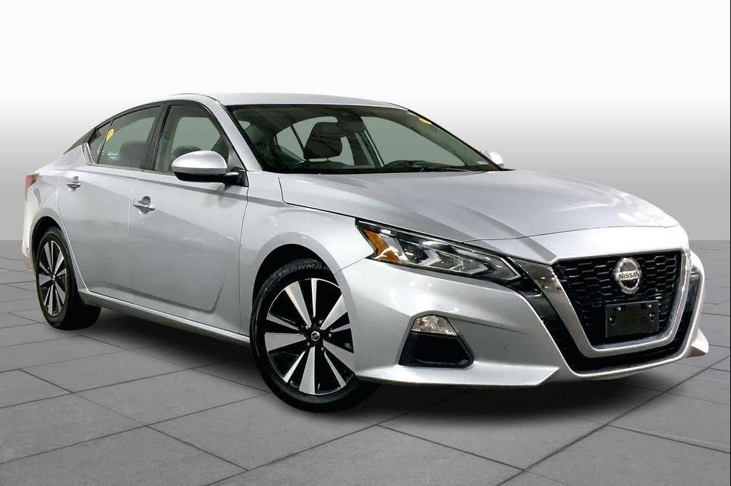 used 2022 Nissan Altima car, priced at $15,307