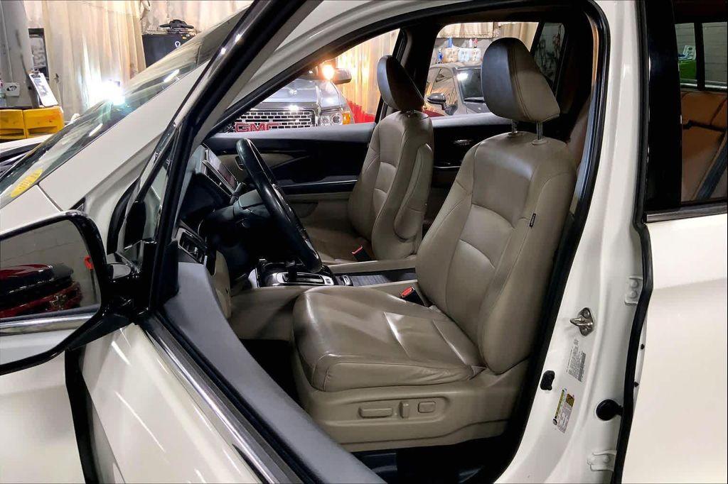 used 2019 Honda Ridgeline car, priced at $22,065