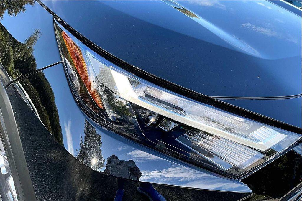 new 2025 Toyota RAV4 car