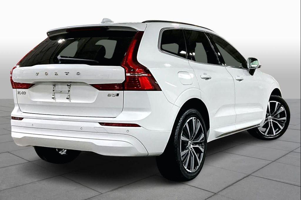 used 2022 Volvo XC60 car, priced at $25,904