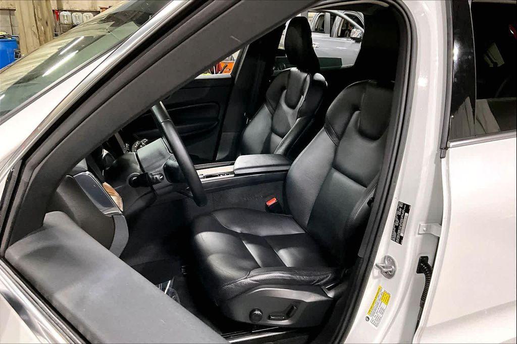 used 2022 Volvo XC60 car, priced at $25,904