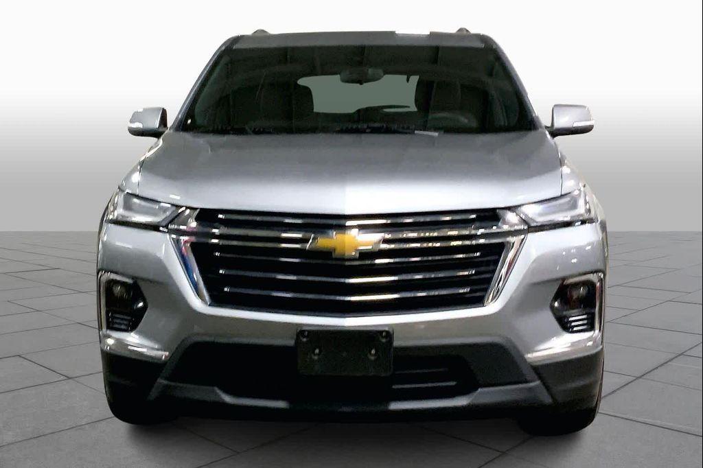 used 2023 Chevrolet Traverse car, priced at $26,919