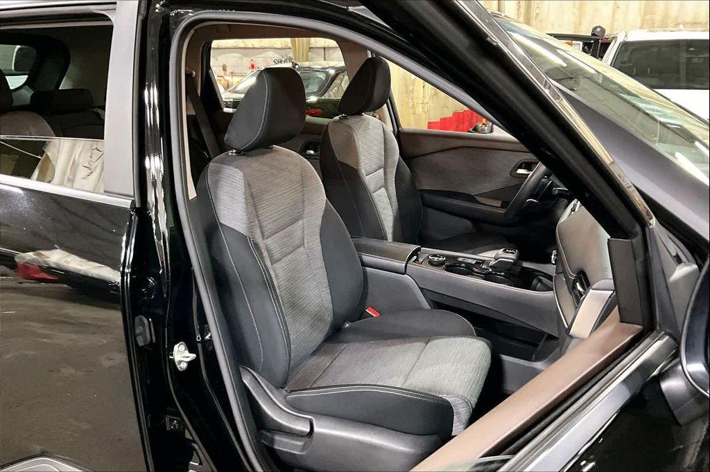 used 2023 Nissan Rogue car, priced at $23,497