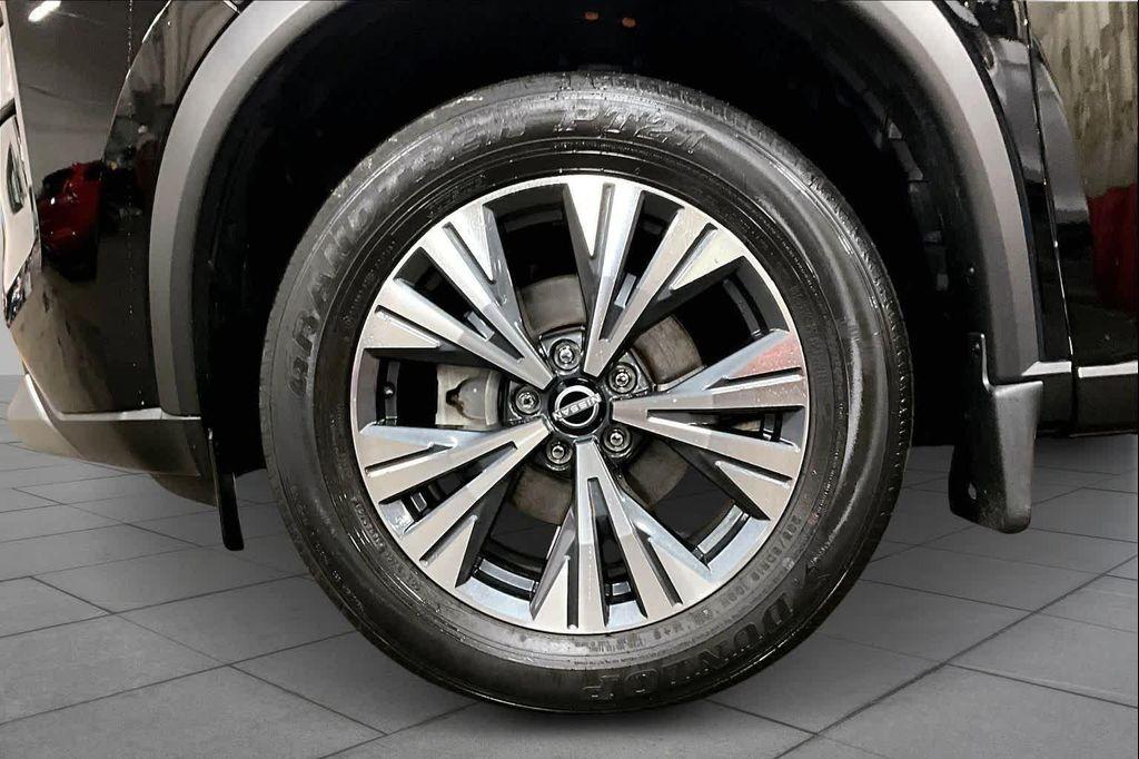 used 2023 Nissan Rogue car, priced at $23,497